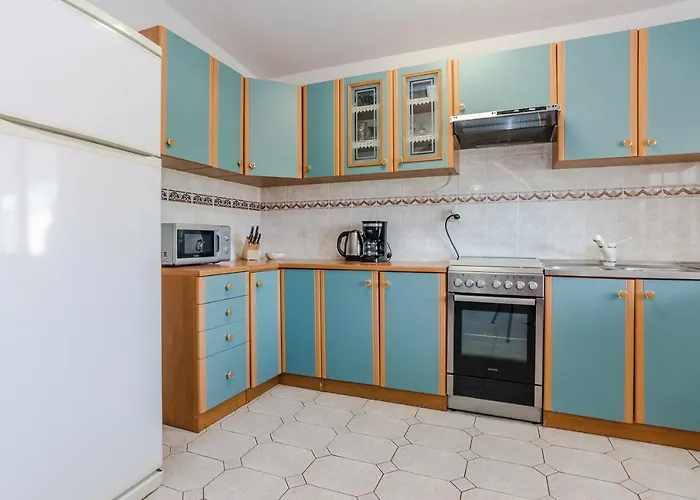 With Parking Space - Torovi - - Pedinka, - 21752 Lejlighed