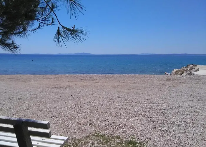 With Parking Space - Torovi - - Pedinka, - 21752 *