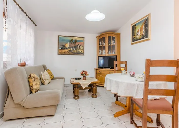 Lejlighed With Parking Space - Torovi - - Pedinka, - 21752